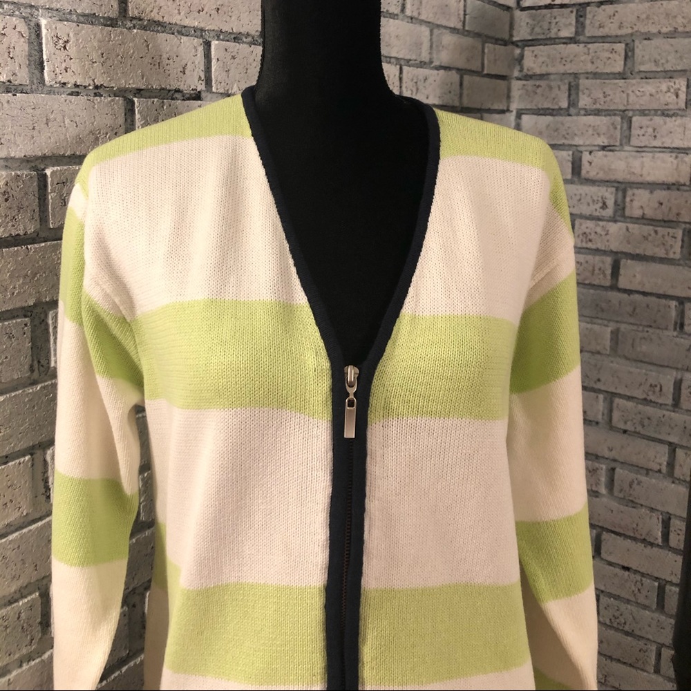 Liz Claiborne. 🌺. Zipper Cardigan - Picture 6 of 7